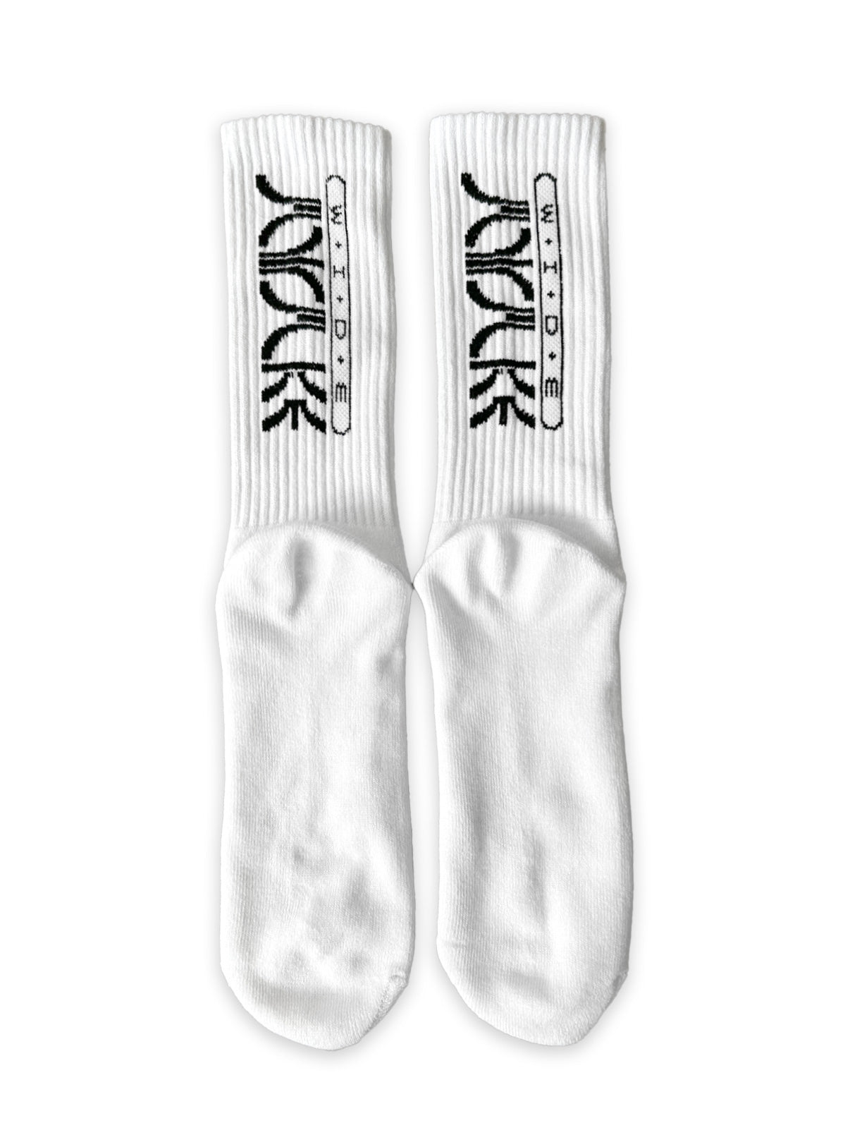 WHITE FLOWERS SOCKS