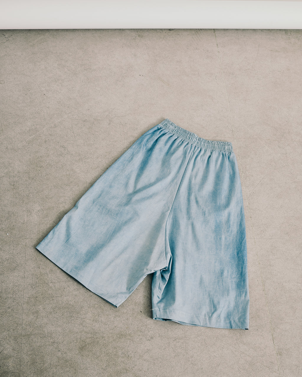 Mega Shorts Blau