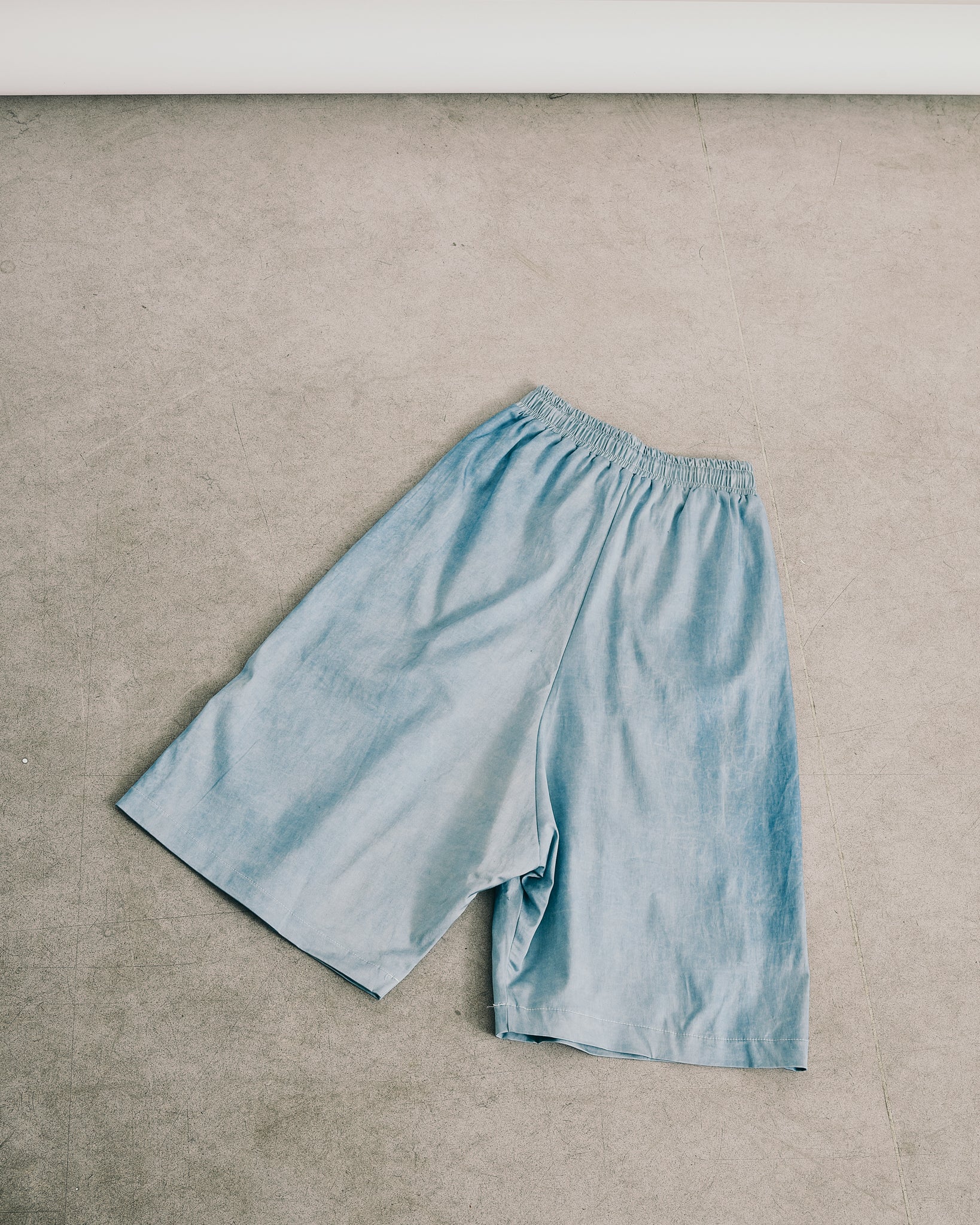 Mega Shorts Blau